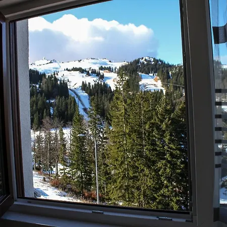 Alpine Club Apartman In Groodvy House アパート *